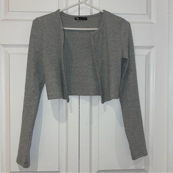 Zara Ribbed Cropped Cardigan - Picture 2 of 5